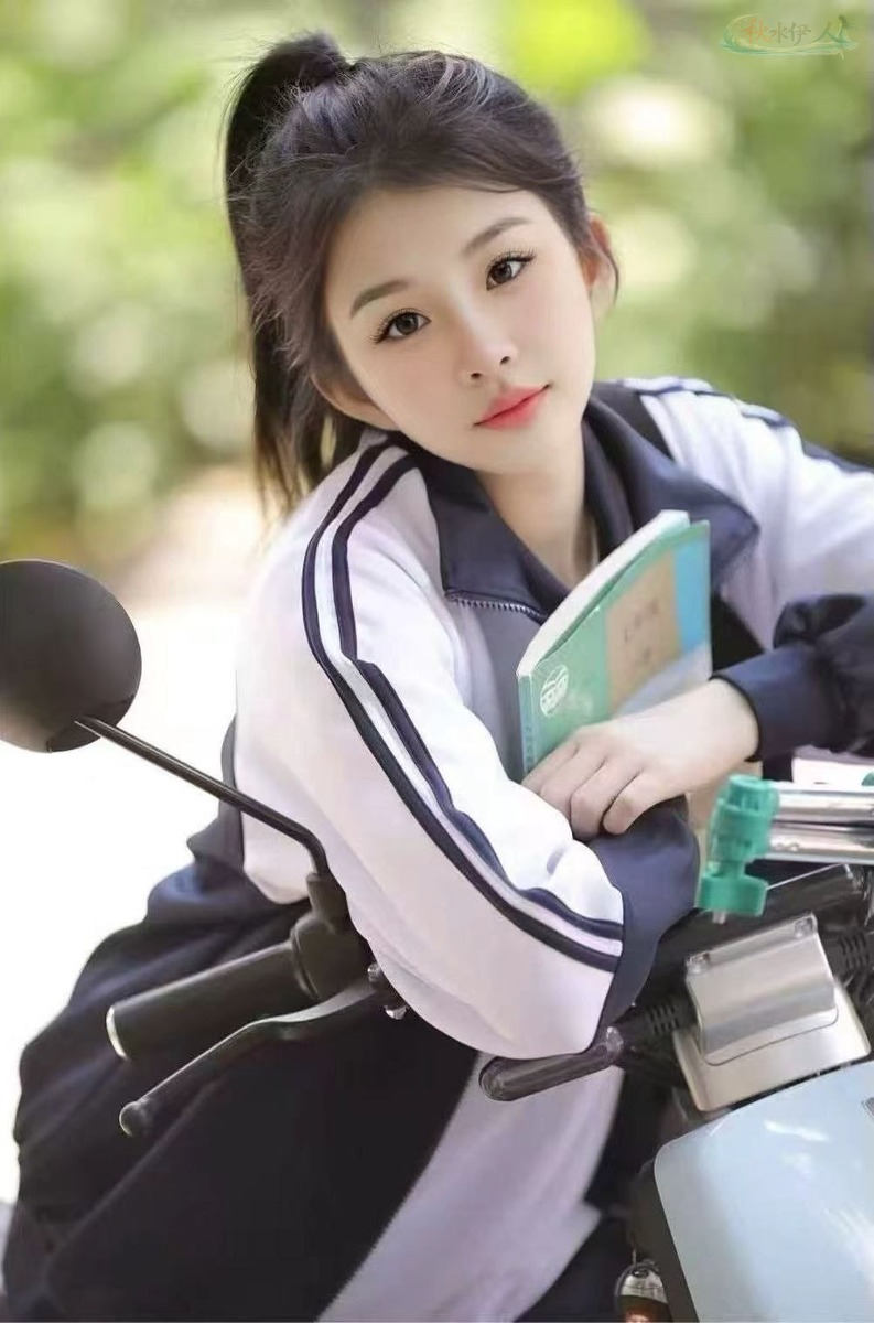 杭州白皙少女模特日常照
