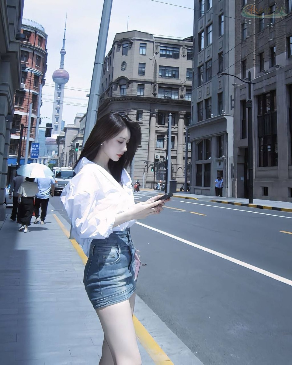 上海自然脸模特E杯高级感写真
