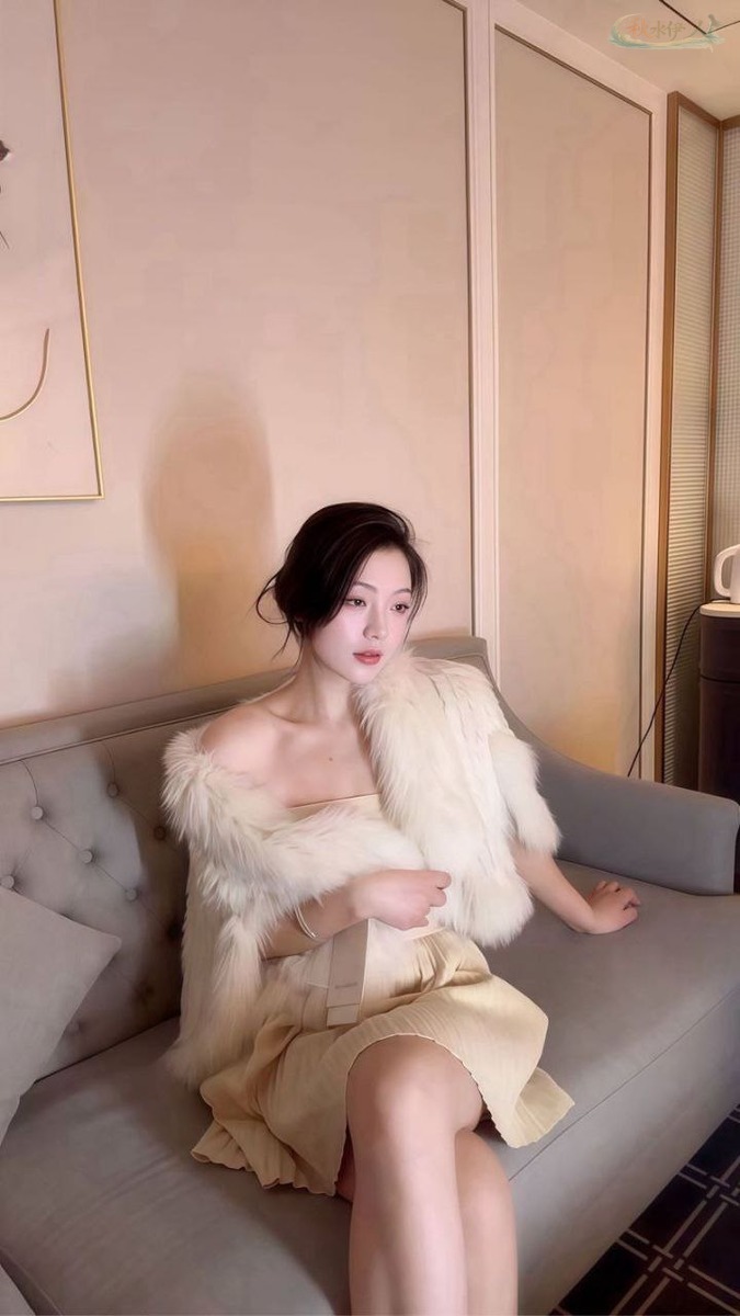 深圳刘亦菲颜值川妹子模特写真