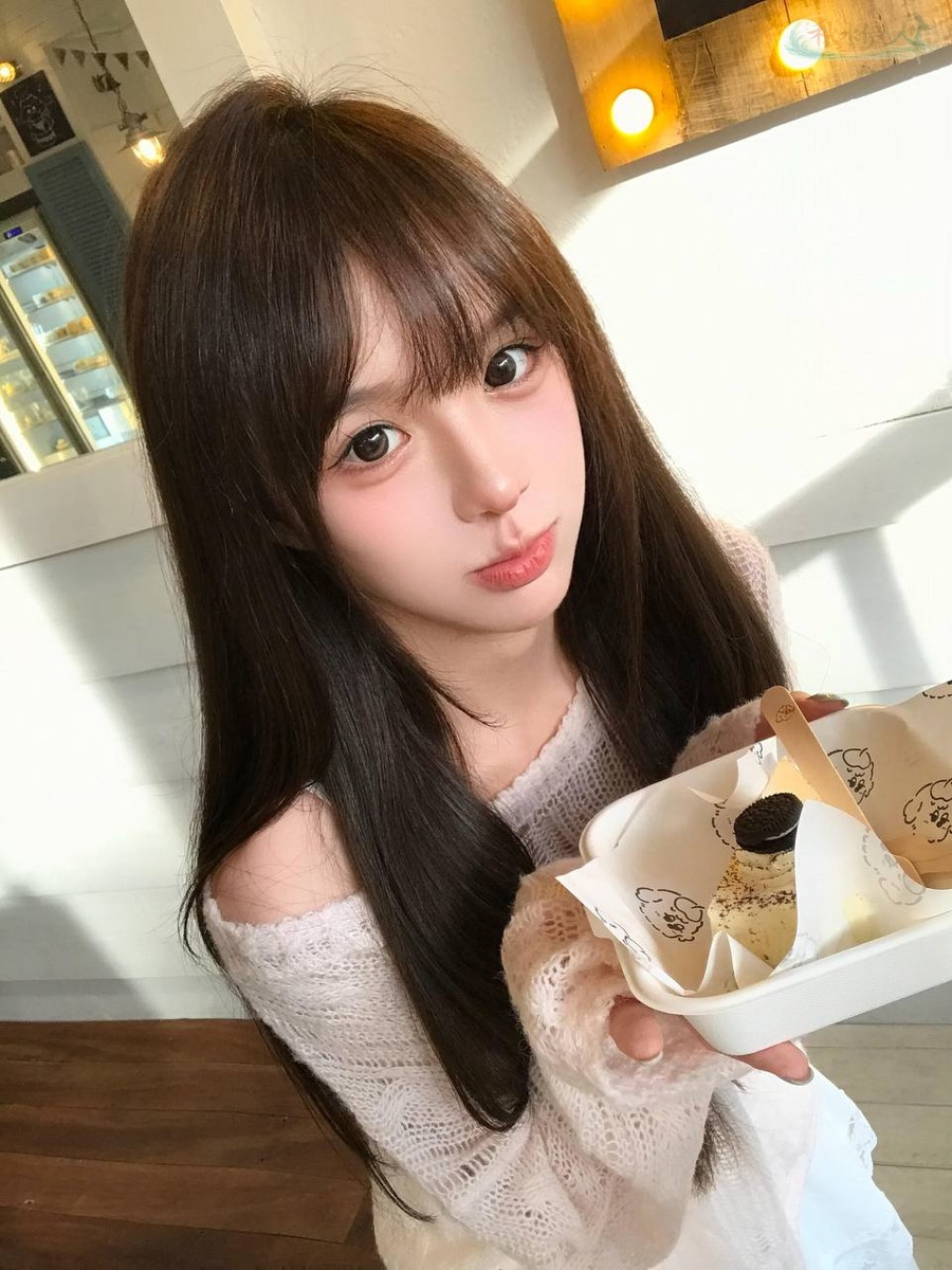 上海00后清纯艺考生大片