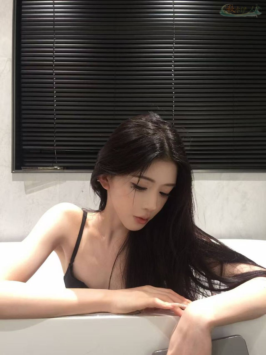 深圳氛围感美少女照片