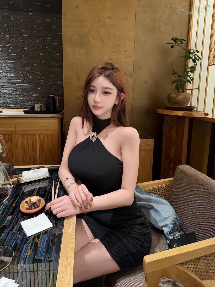 深圳性感身材模特5