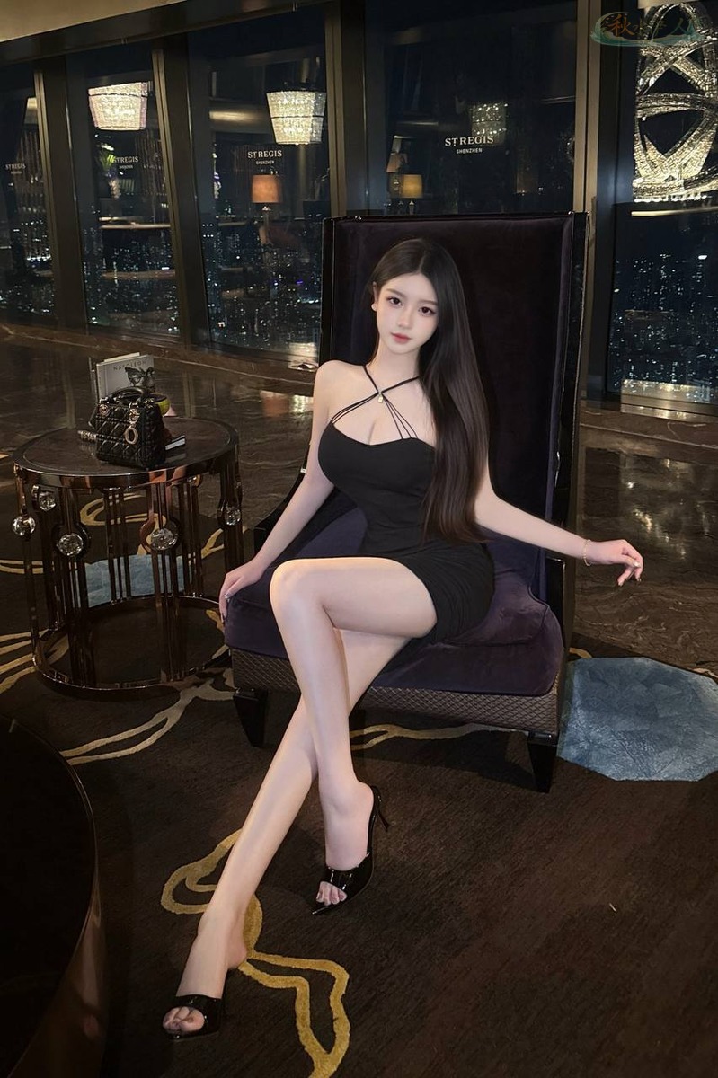 深圳性感御姐棚拍大片