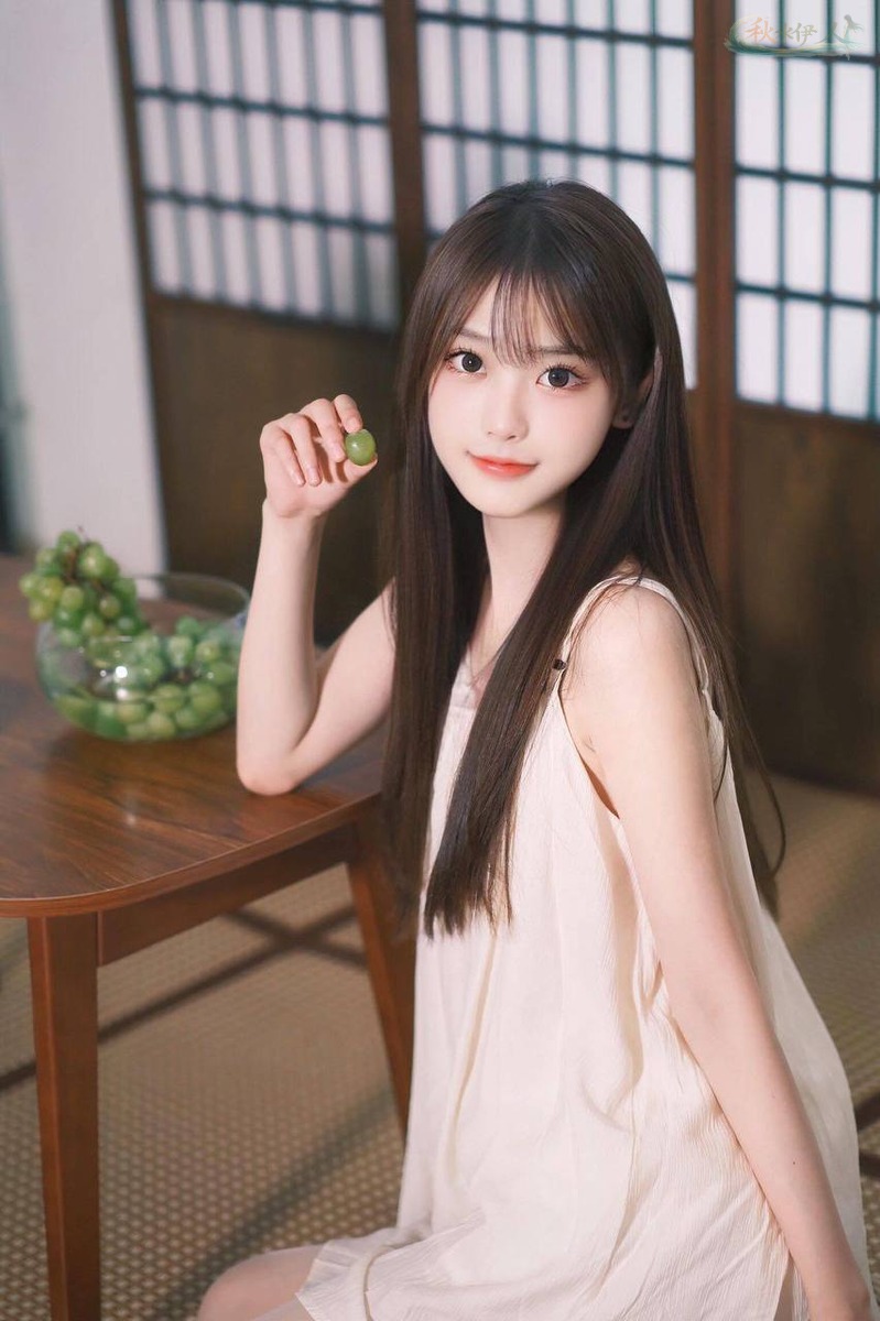 深圳金融专业学生模特写真