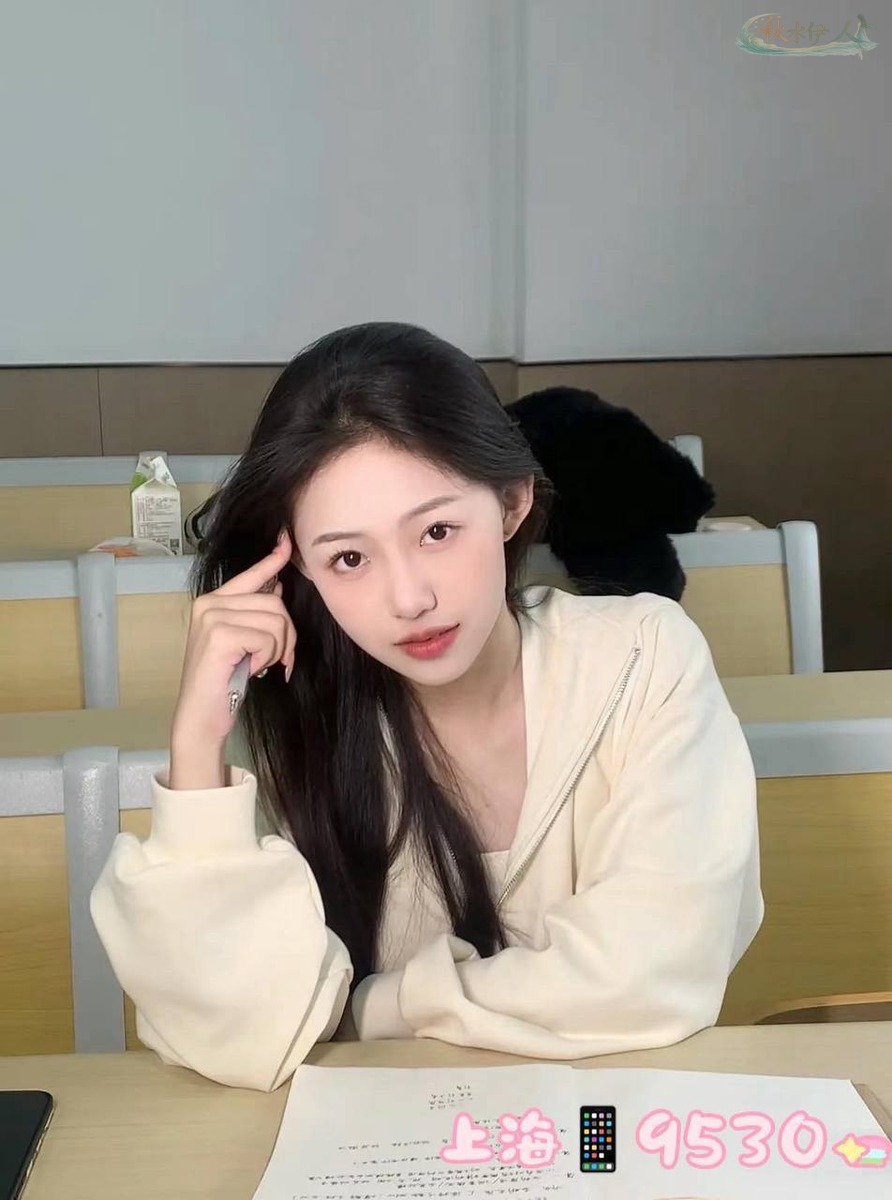 上海钢琴才艺模特清纯校园风