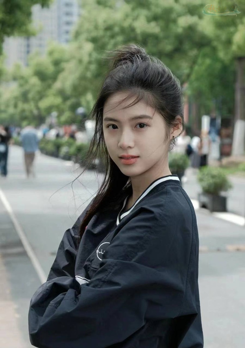 上海长腿甜美模特个人写真