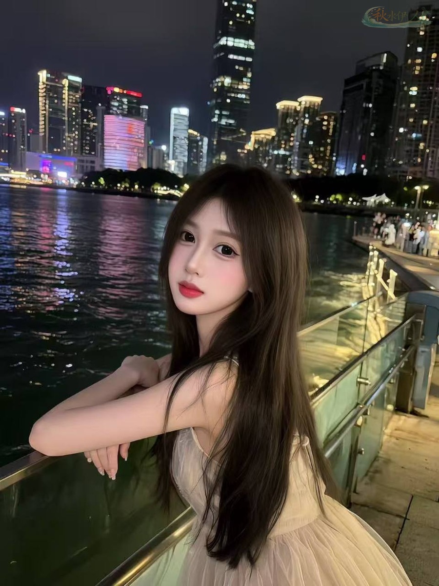 长沙高颜值模特星星女友感街拍图片