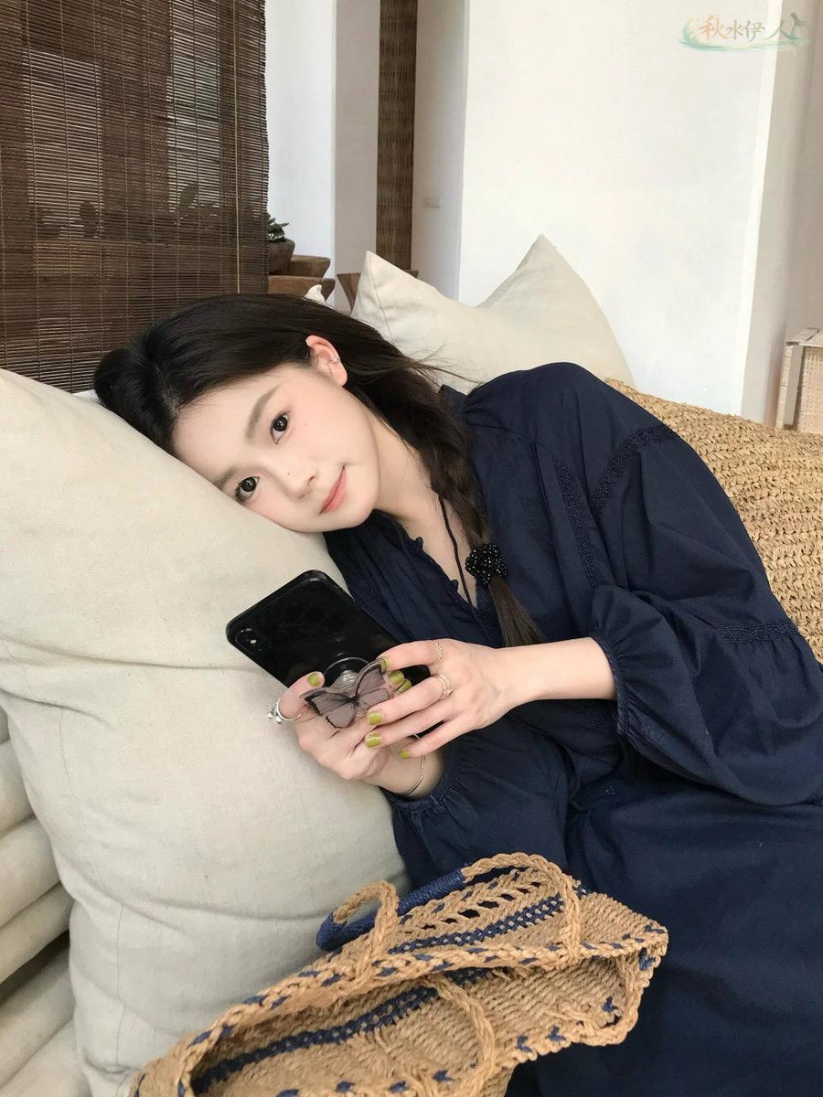 上海长腿模特 校园风格 自然气质图5
