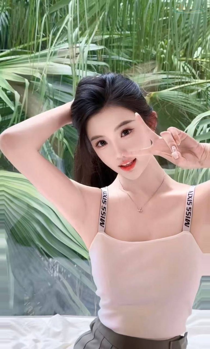 北京高端定制模特纯欲风格