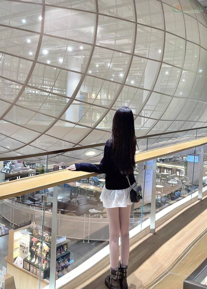深圳上戏学生柔软身段