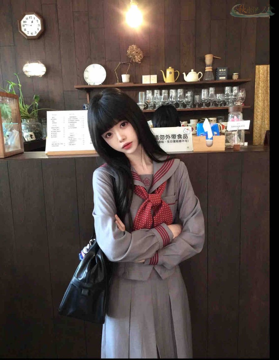 深圳D杯甜美少女身材展示