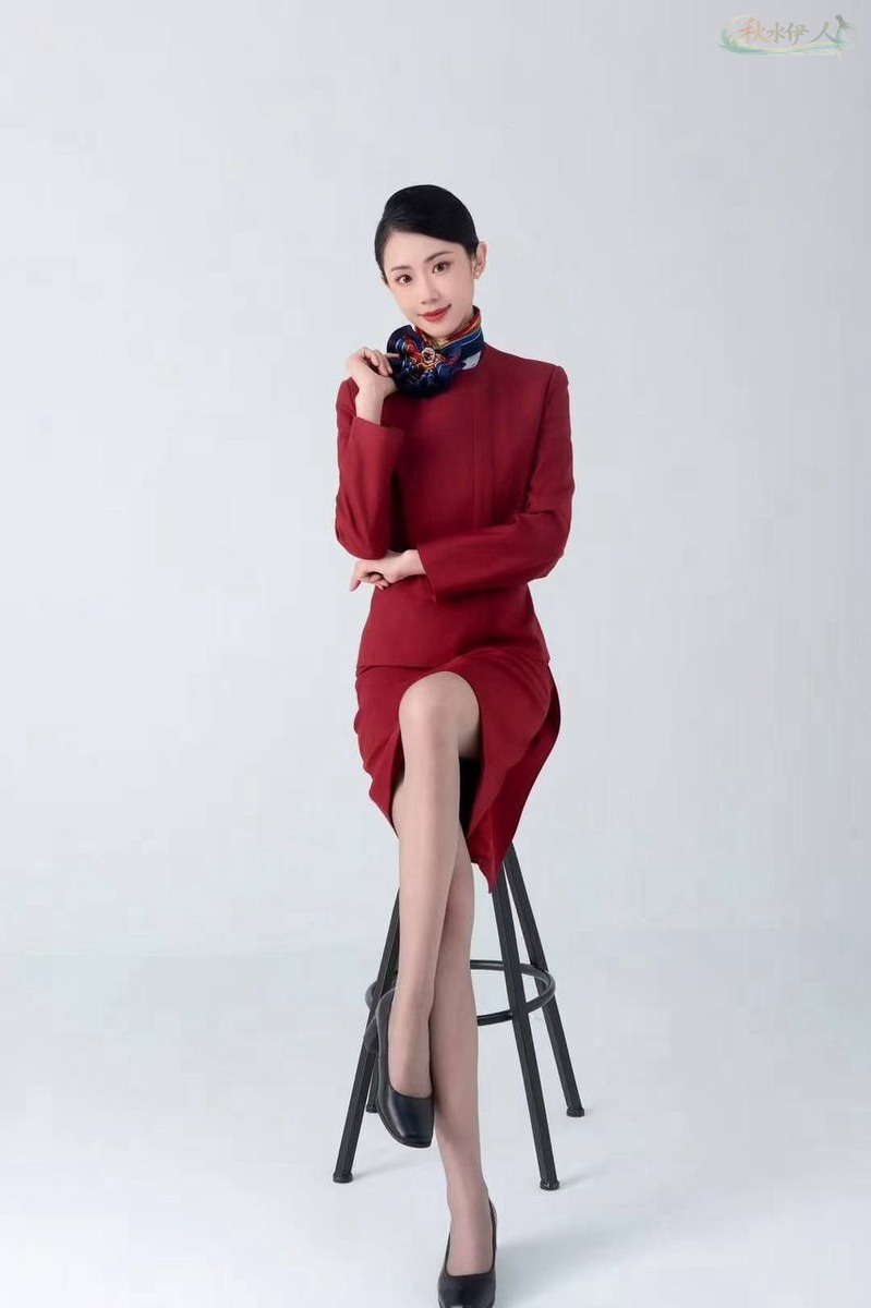 北京高个子女生模特风格照