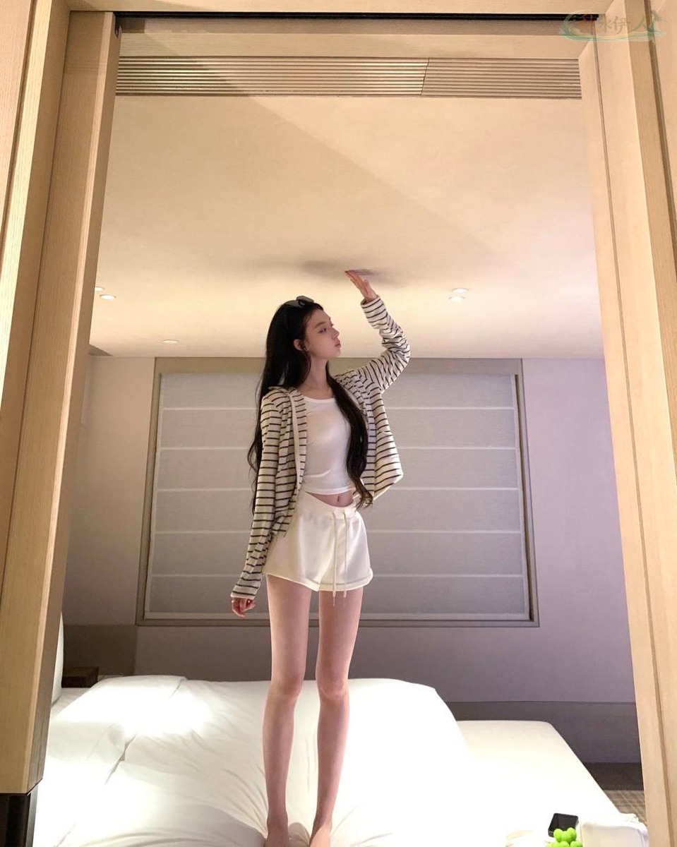 深圳文艺绘画风格模特写真