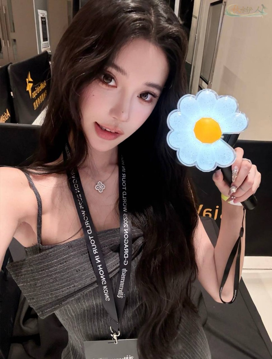上海大牌穿搭模特美照