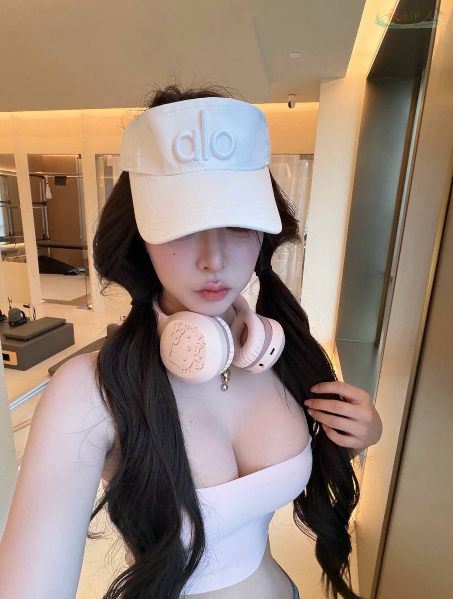 上海纯欲反差模特高清图集