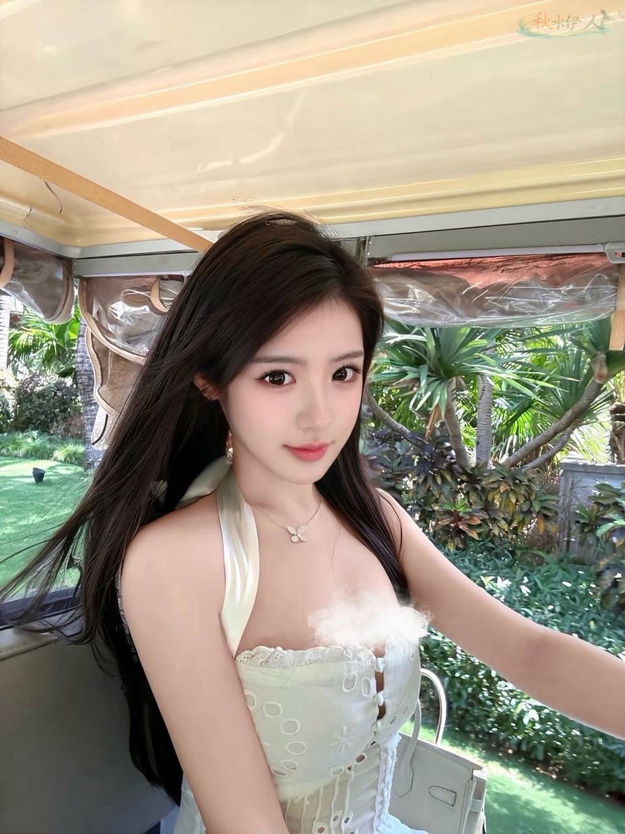 上海元气少女写真大眼模特