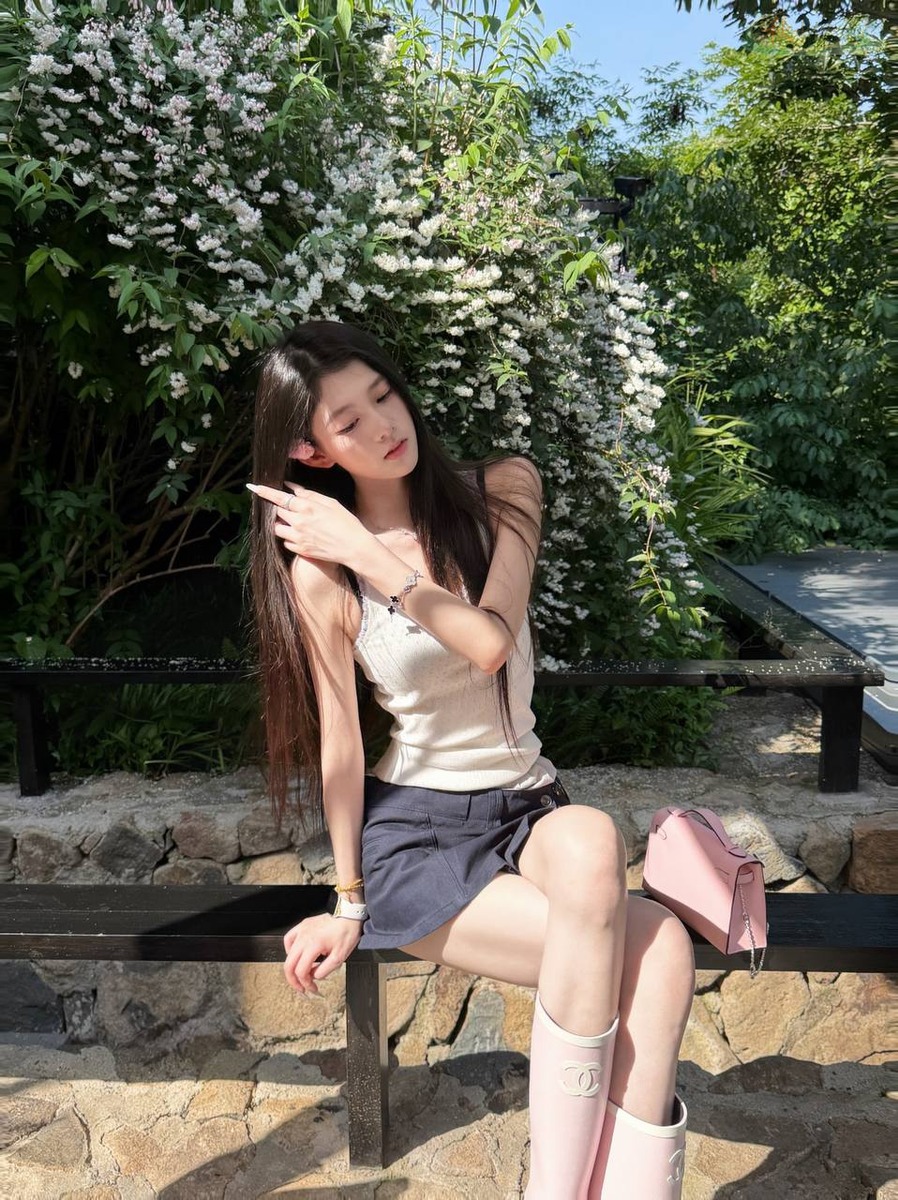 深圳清纯甜美女孩照片