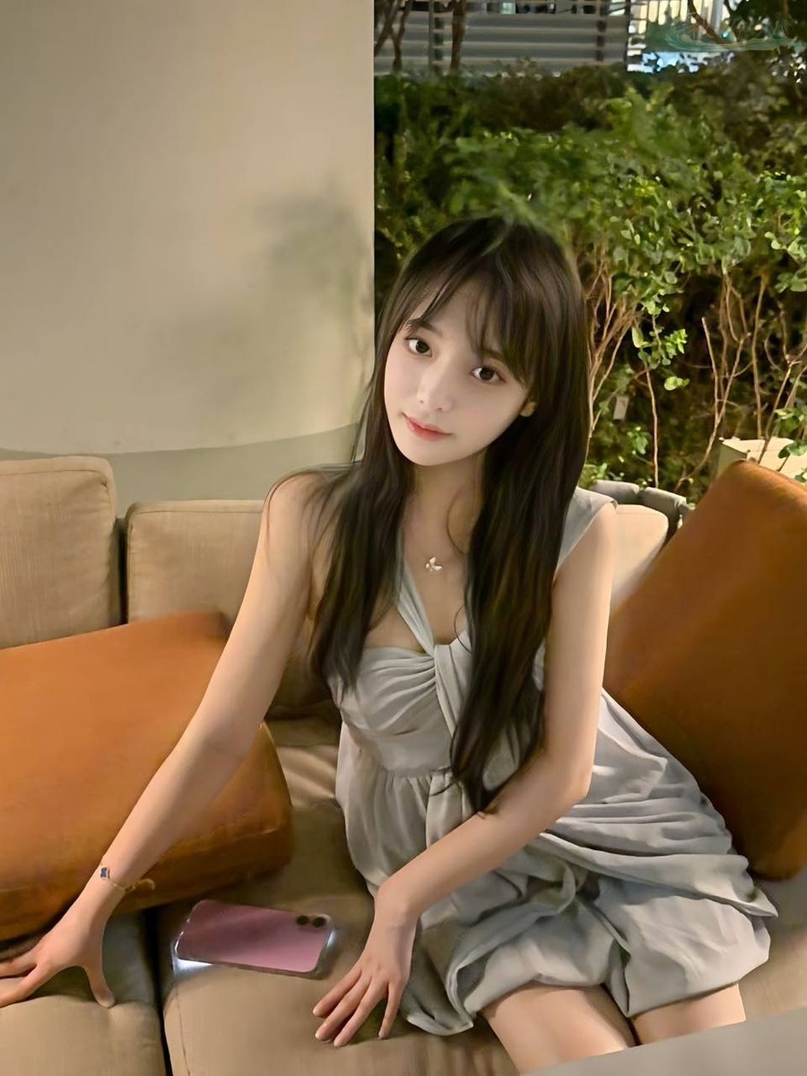 深圳无纹身少女模特大片
