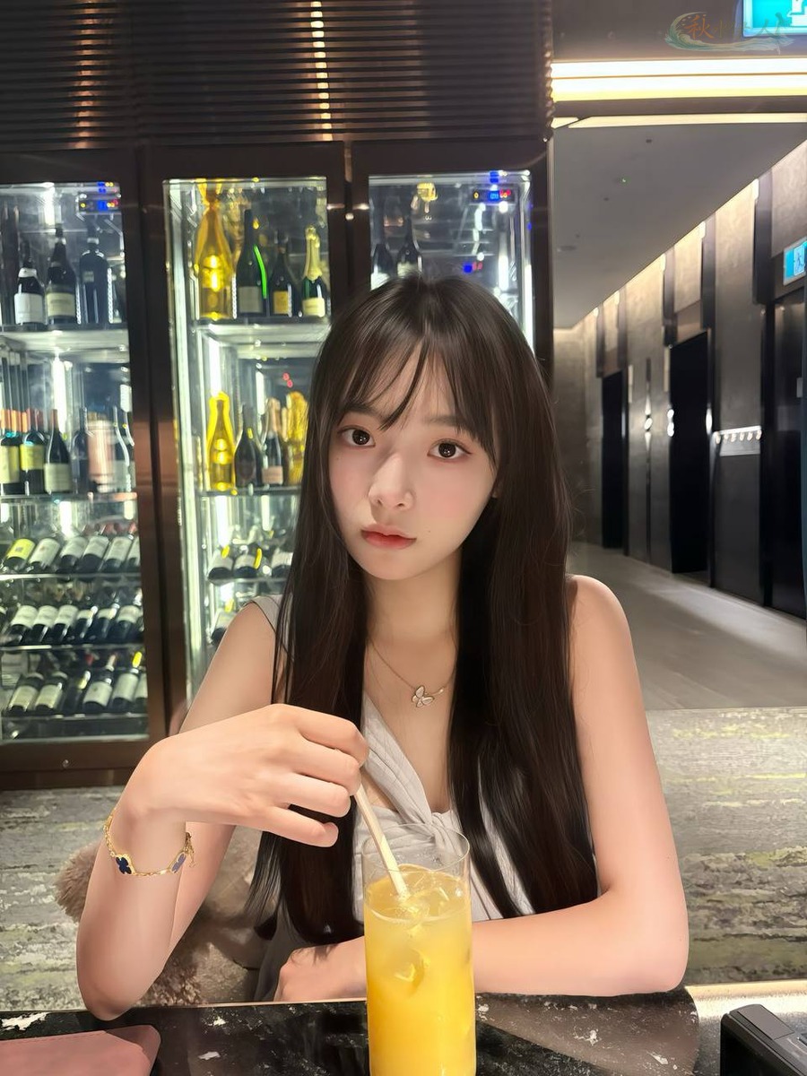 深圳大胸纯欲模特摄影