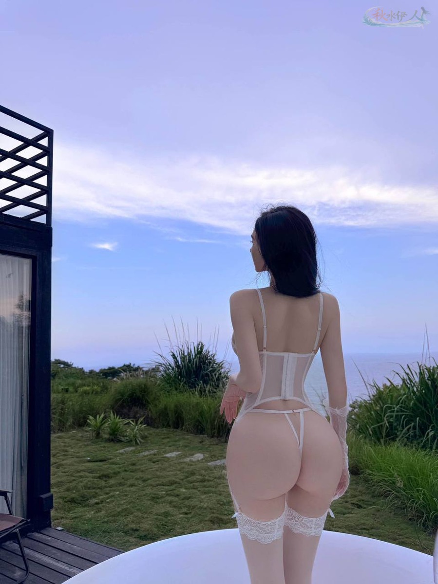 上海筷子腿模特性感姿态