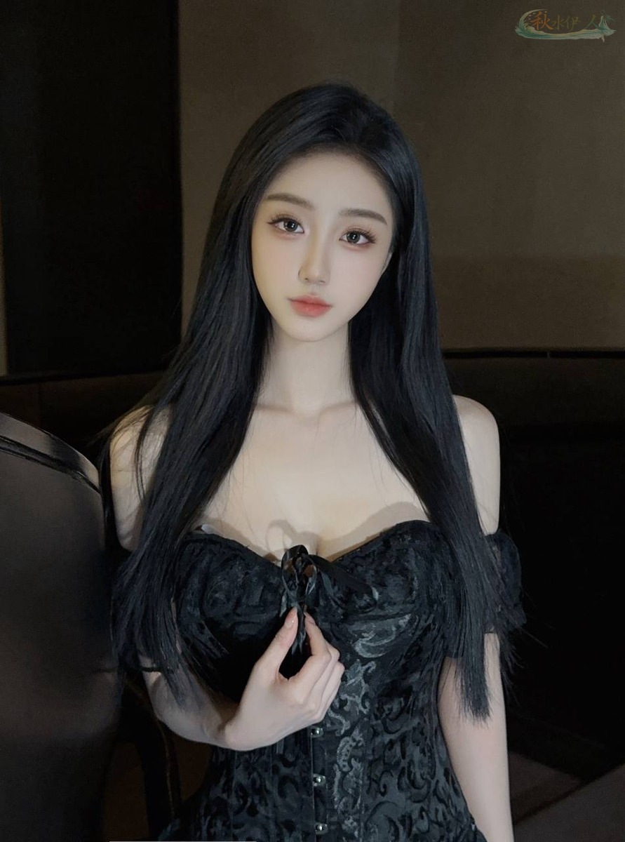 北京少女感模特精致五官