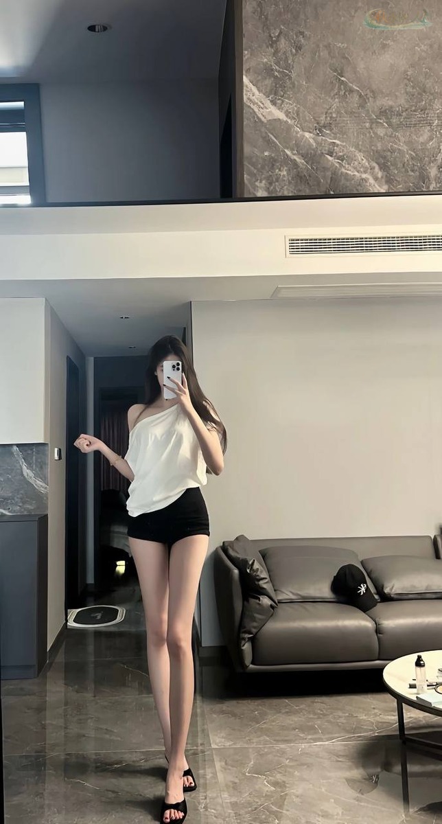 北京高挑模特左菲儿魔鬼身材图6
