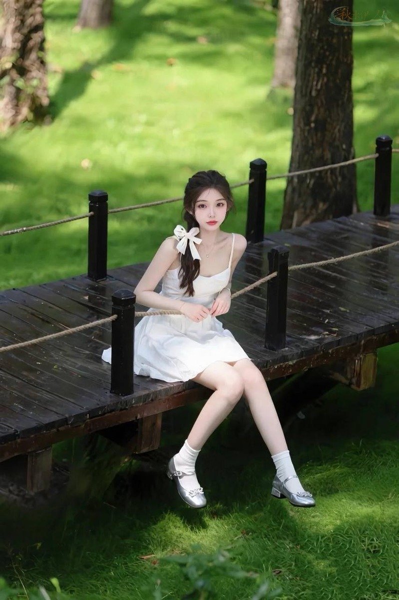 广州纯欲模特写真初恋女友风
