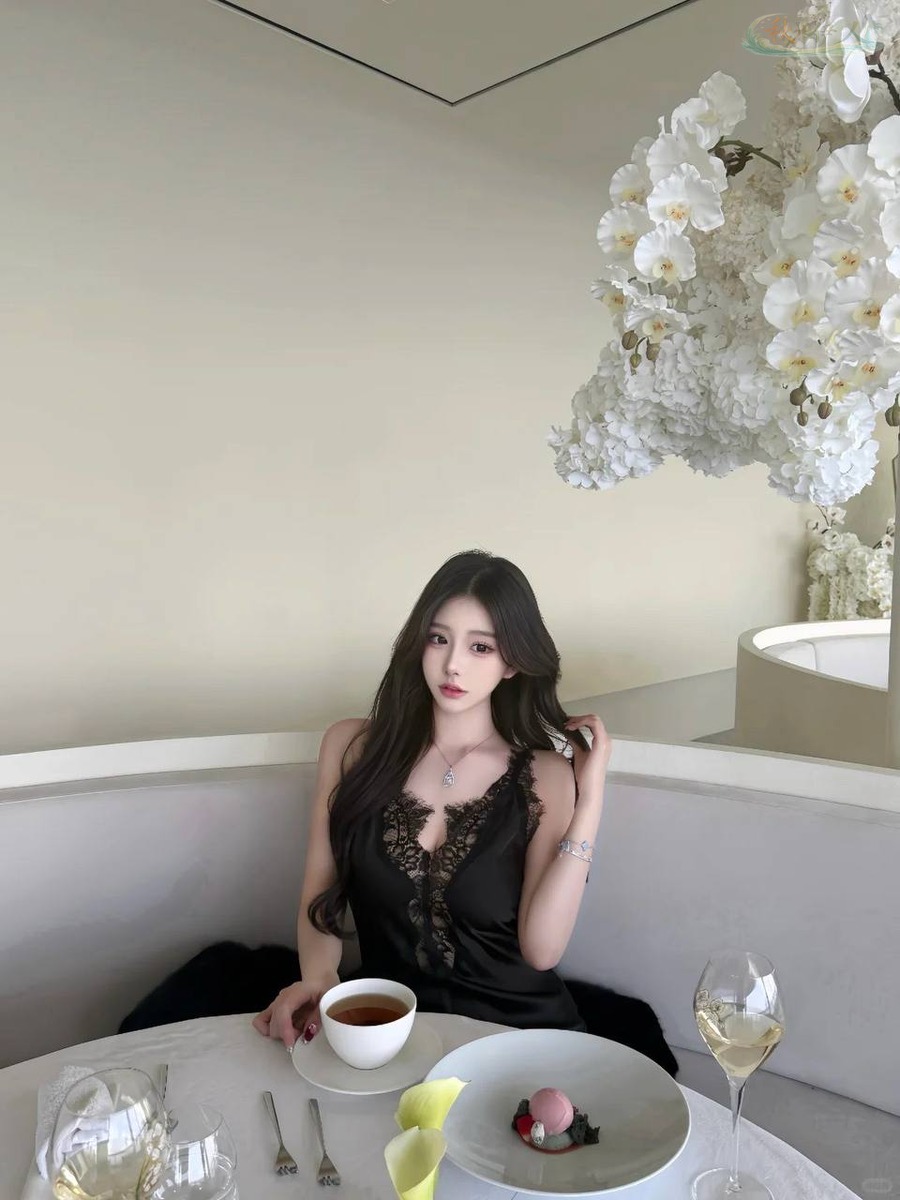 深圳04年模特甜美风格