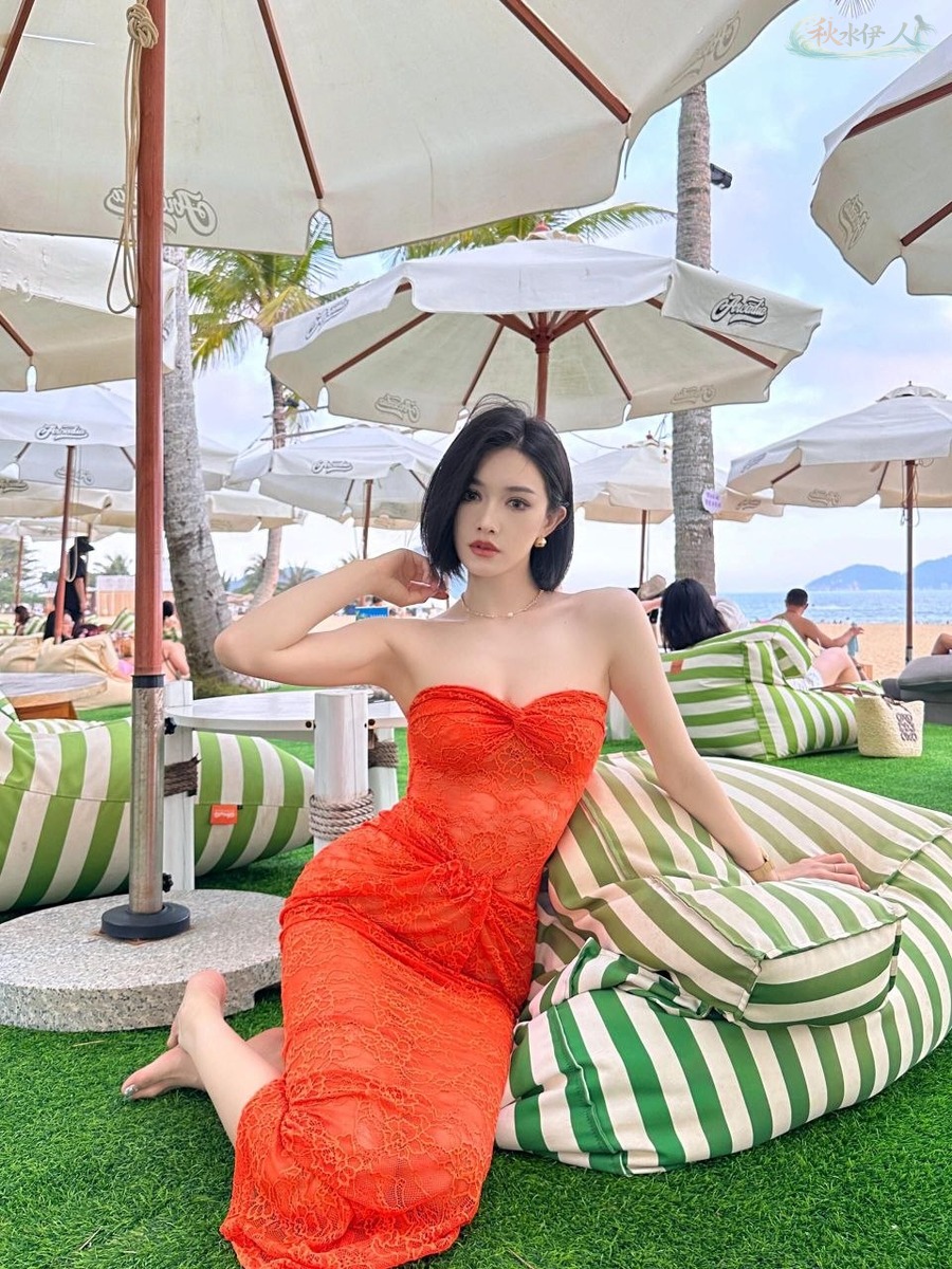 北京短发女王冷白皮模特照片1