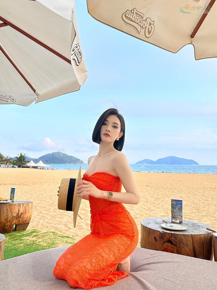 北京短发女王冷白皮模特照片2