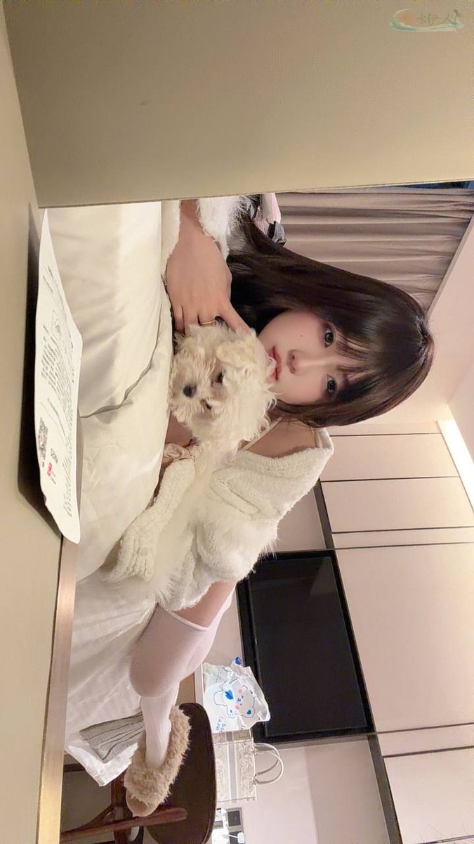 上海模特甜美笑容特写