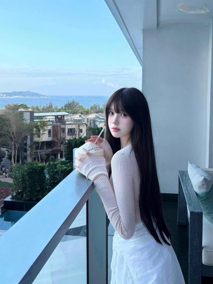 广州女友感模特 素颜淡妆 天然C+
