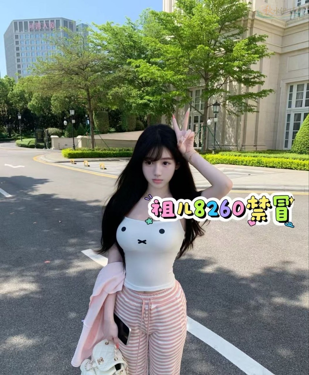 北京一字马舞蹈生高难度姿势
