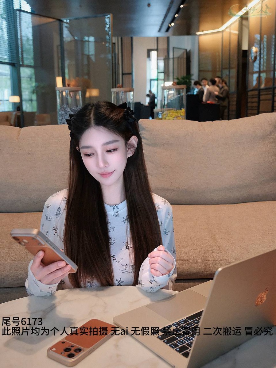 北京175cm女模特A4腰温柔清纯