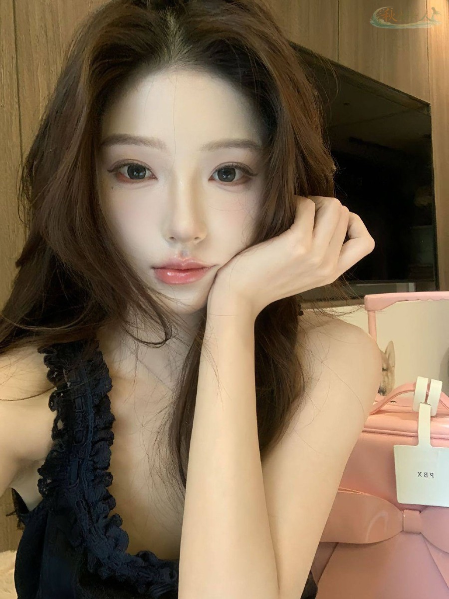 上海平面模特自然光影拍摄
