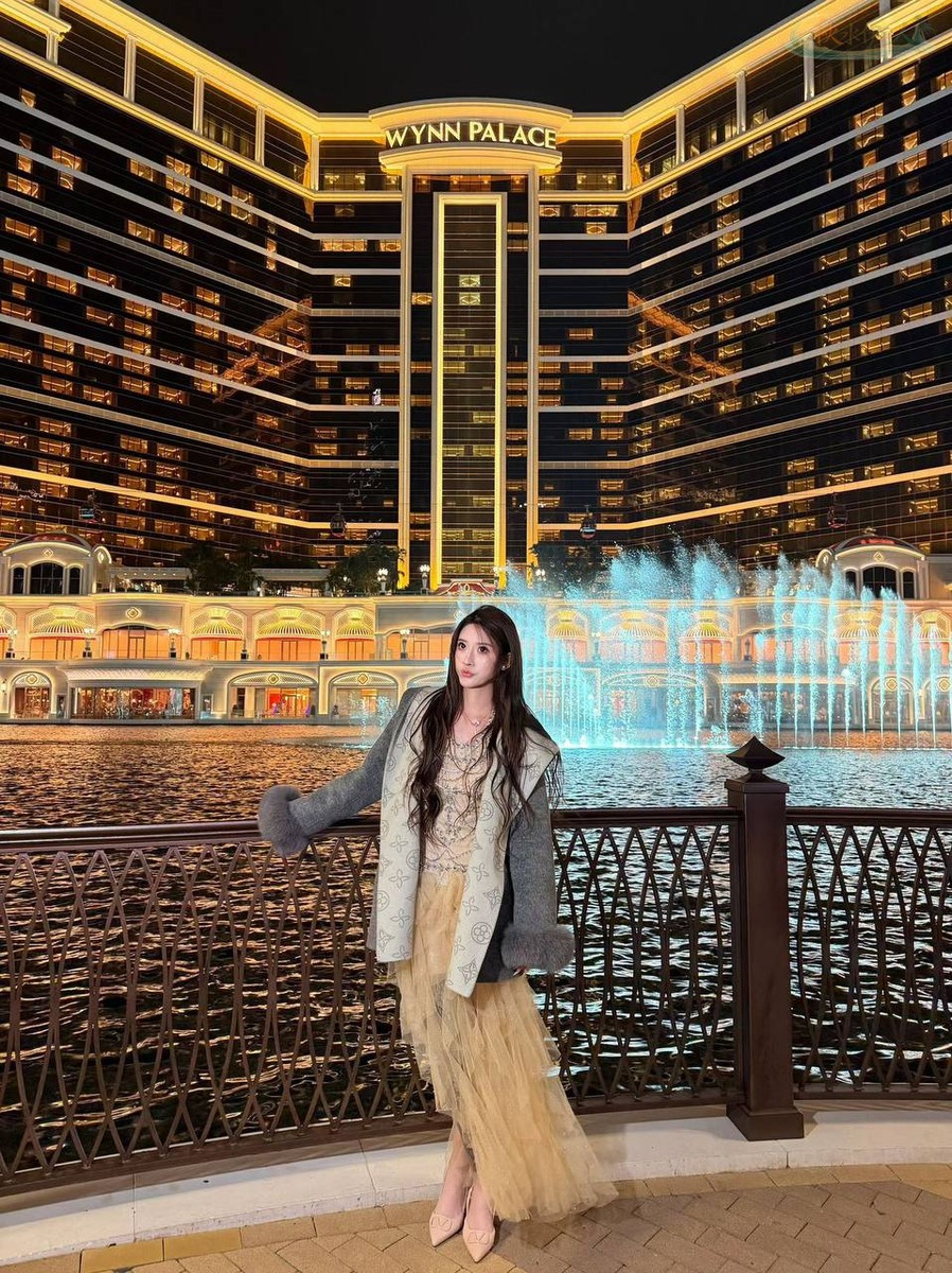 广州高个子女模女友感时尚造型