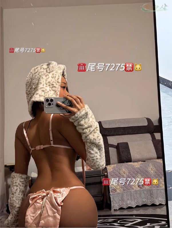 北京混血模特健康小麦色自拍