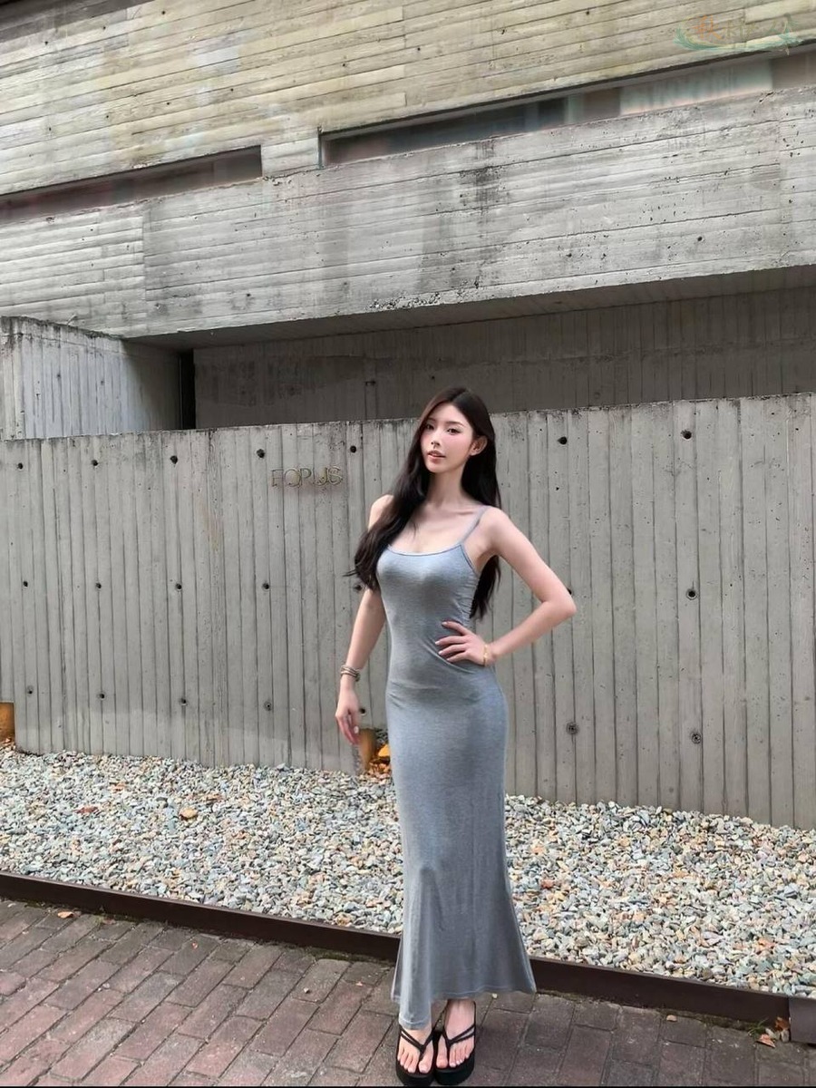 长沙网红女神骨感筷子腿