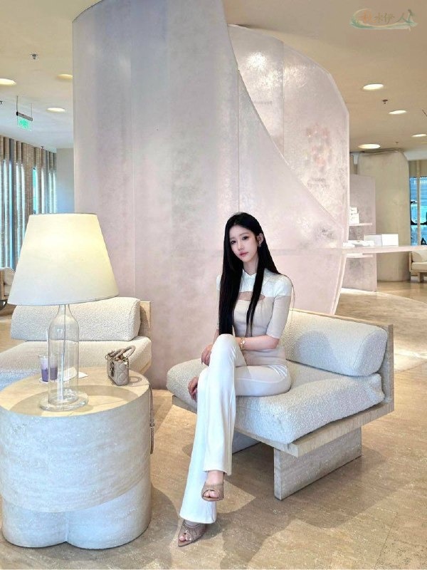 济南冷白皮女神古典造型