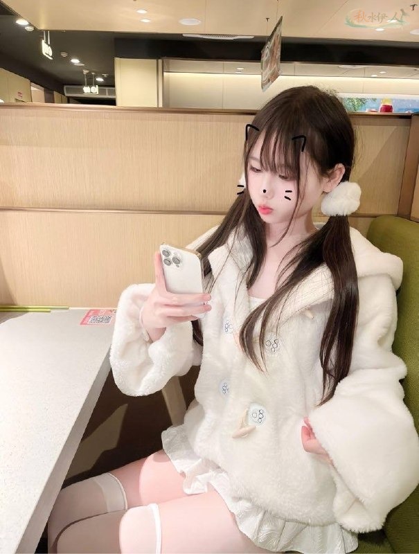 武汉E杯平面模特学生兼职写真
