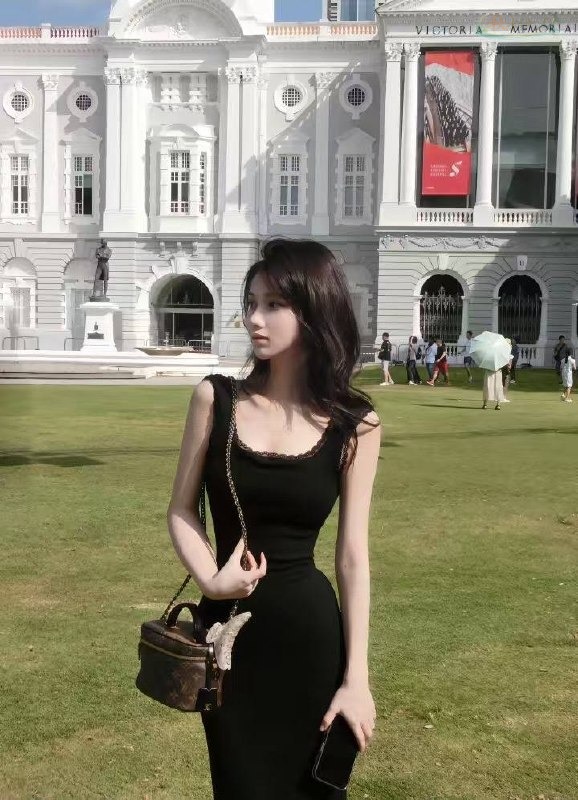 长沙白皙皮肤模特完美比例写真