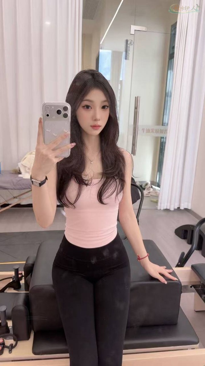 厦门纯欲瑜伽老师写真1