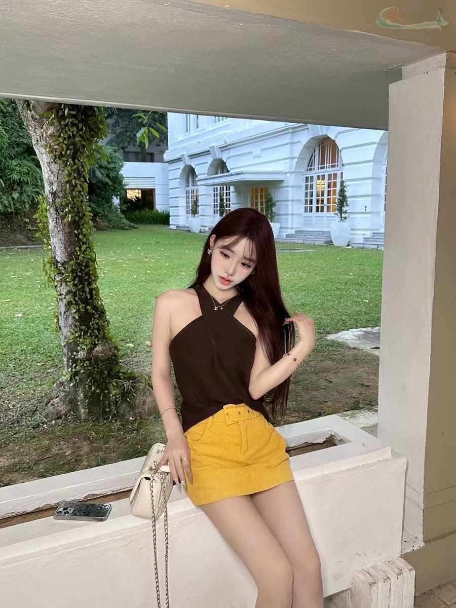 厦门治愈系笑容模特侧脸特写