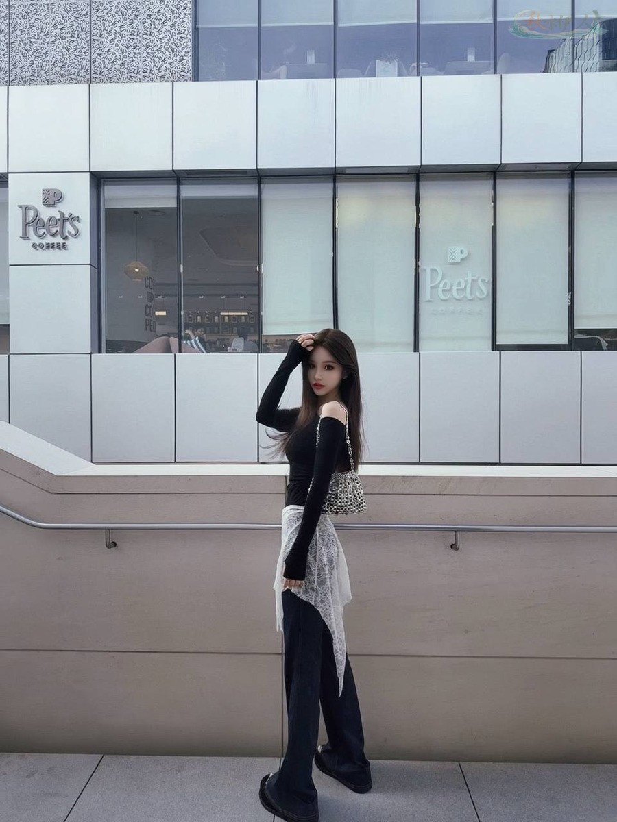 宁波90斤模特甜美穿搭