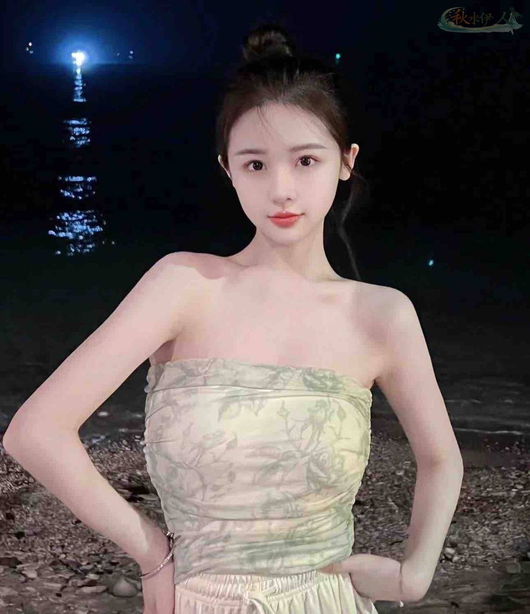 珠海清纯猫系女友北师大模特生活照