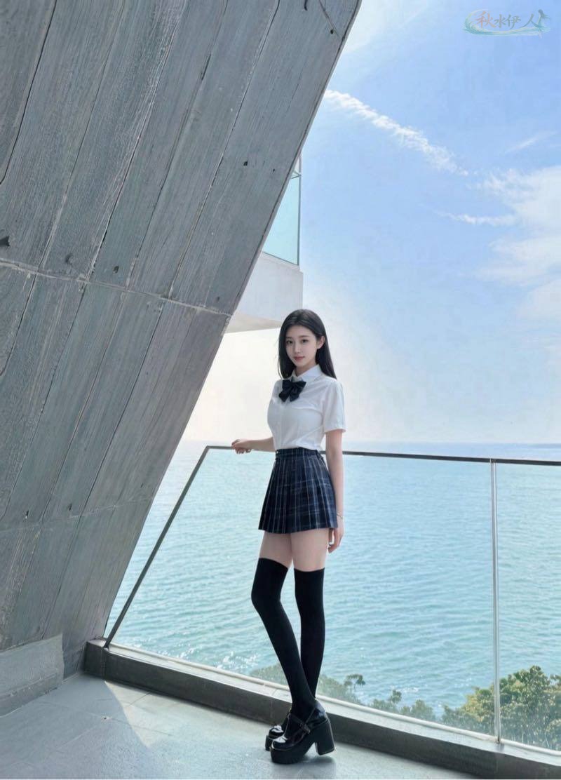 天津170cm模特 长腿女神纯欲照