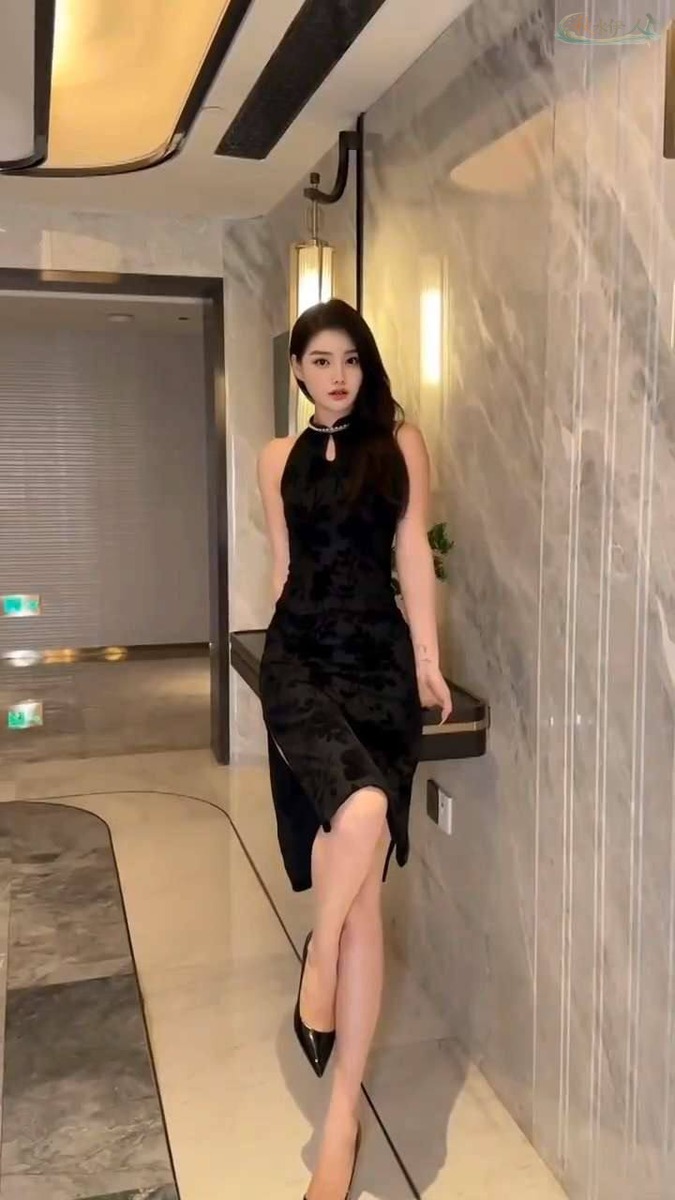 昆明丝袜高跟模特大片