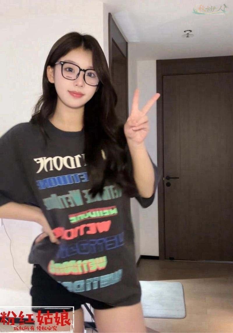 太原D杯模特全身照