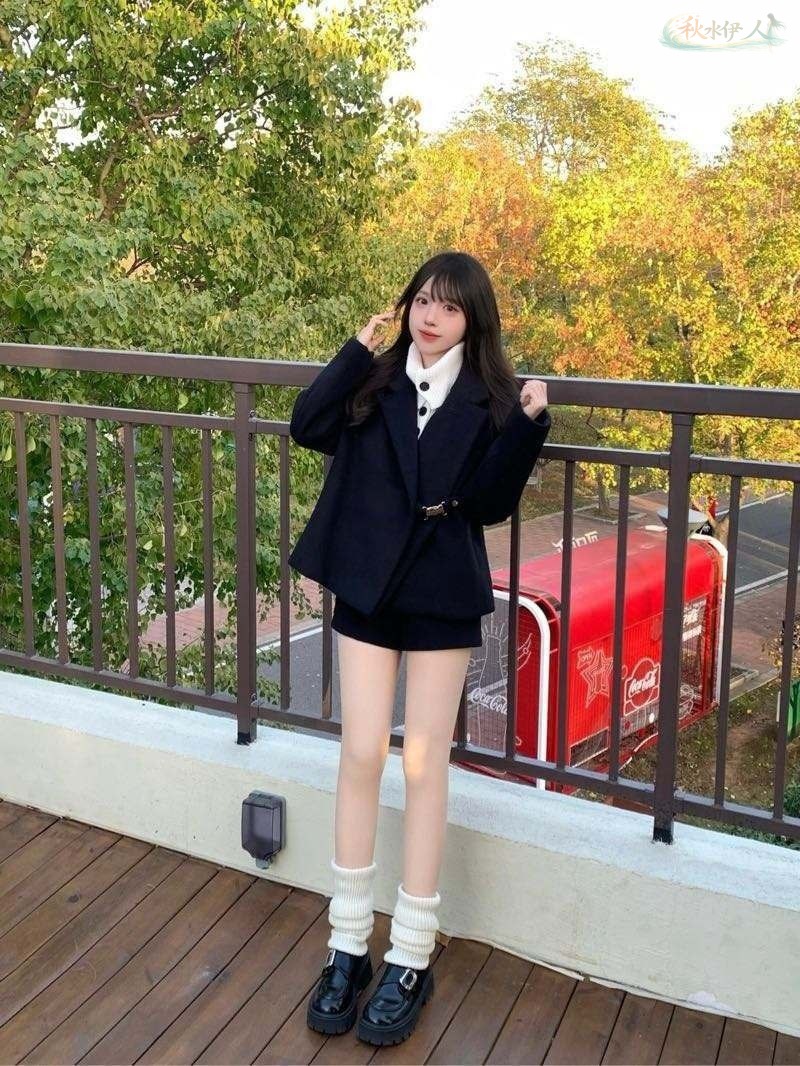太原蜜桃臀模特休闲穿搭