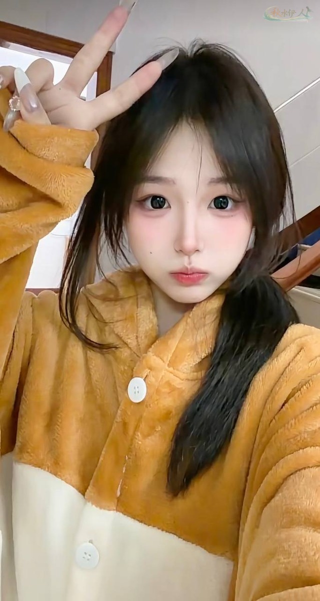石家庄清纯学生模特写真1